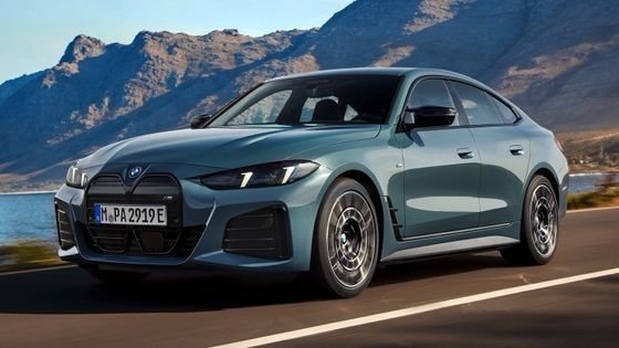 Чисто электрическое транспортное средство высокой производительности 450 км диапазон BMW i4 ускорение 0-100 км / ч на 3,9s 225 км / ч максимальная скорость 400кВ мощность