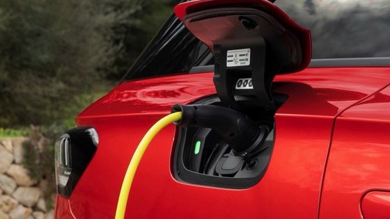 Volkswagen ID 7 Tourer GTX Новый автомобиль с батареей мощностью 91 кВт/ч мощностью 250 кВт (340 л.с.) Моторная мощность 6,0 сек Ускорение 0-100 км/ч