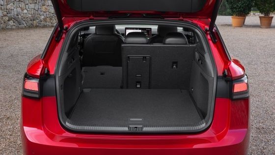 Volkswagen ID 7 Tourer GTX Новый автомобиль с батареей мощностью 91 кВт/ч мощностью 250 кВт (340 л.с.) Моторная мощность 6,0 сек Ускорение 0-100 км/ч