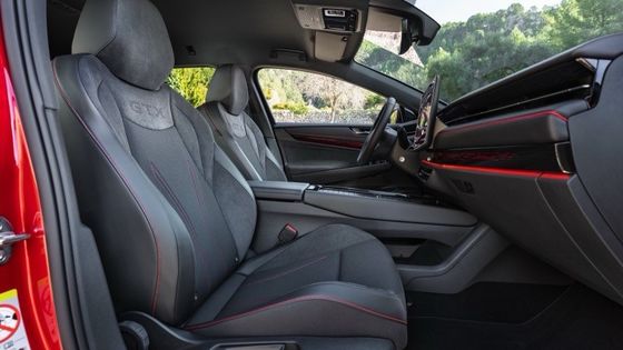 Volkswagen ID 7 Tourer GTX Новый автомобиль с батареей мощностью 91 кВт/ч мощностью 250 кВт (340 л.с.) Моторная мощность 6,0 сек Ускорение 0-100 км/ч