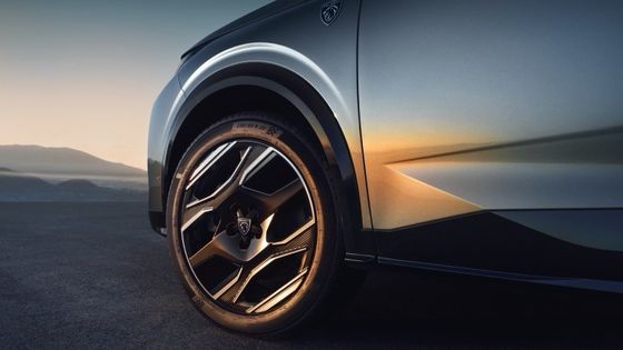 Предпродажа 2024 Peugeot E-5008 внедорожник 500 км дальность действия 326 лошадиных сил (240 кВт) Двойной двигатель AWD Чистое электрическое транспортное средство