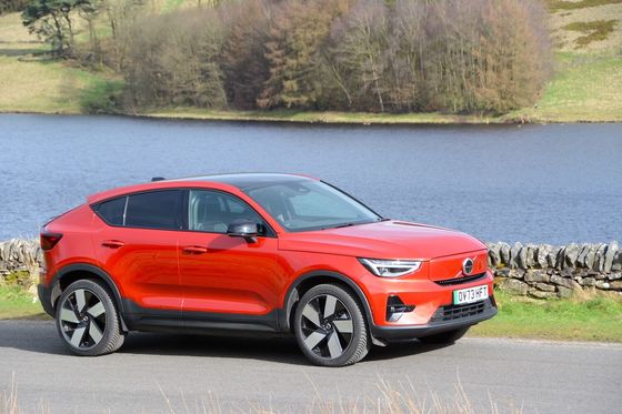 Всесторонний EV Volvo EC40 Ultimate Twin Motor с WLTP 326Miles 4,7sec ускорение от 0-62mph 408 лошадиных сил