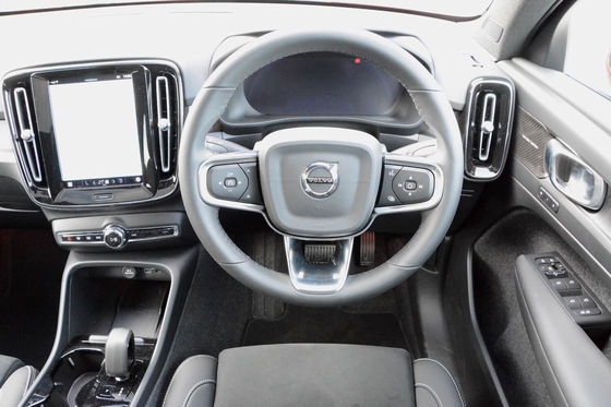 Всесторонний EV Volvo EC40 Ultimate Twin Motor с WLTP 326Miles 4,7sec ускорение от 0-62mph 408 лошадиных сил