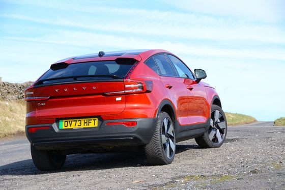 Всесторонний EV Volvo EC40 Ultimate Twin Motor с WLTP 326Miles 4,7sec ускорение от 0-62mph 408 лошадиных сил