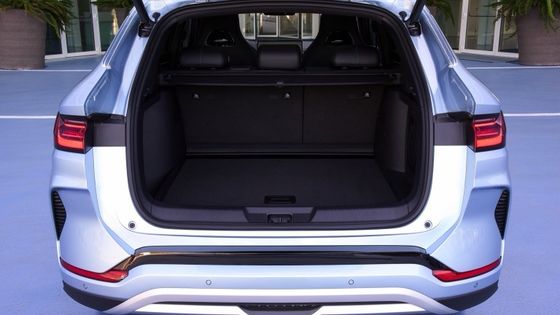 Двигатель FWD 1.5L At BYD SEAL U DM-i PHEV Электромобиль с электрическим двигателем 18,3 кВтч батарея Максимальная мощность 214 л.с.