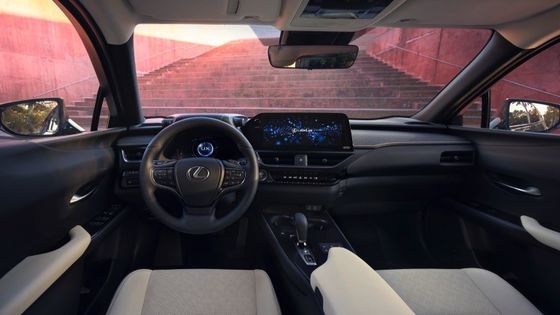 Lexus UX300e 2023 Обзор, Все электрический EV 440 км диапазон WLTP 7.5s 0-100 км / ч ускорение с 150кВ мощностью Чистый электрический автомобиль