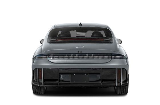 Наиболее энергоэффективный электромобиль 2 Hyundai Ioniq 6 Чистое электрическое транспортное средство с максимальной дальностью 361 миль Покрывает 4,17 миль/квт/ч Долгий диапазон