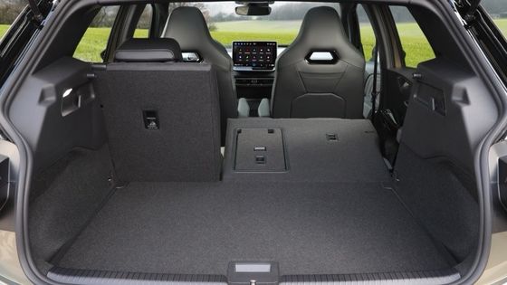 Классический и новейший электромобиль Volkswagen ID 3 PRO WLTP 434km РАЙНГ 150кВ ((204P.s) Моторная мощность7,6сек Ускорение 0-100 км/ч