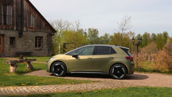 Классический и новейший электромобиль Volkswagen ID 3 PRO WLTP 434km РАЙНГ 150кВ ((204P.s) Моторная мощность7,6сек Ускорение 0-100 км/ч