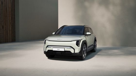 В ближайшее время Kia EV3 2024 58,3 кВтч Батарея 410 км Дальность 150 кВт / 204Ps Моторная мощность 283 Н.м.