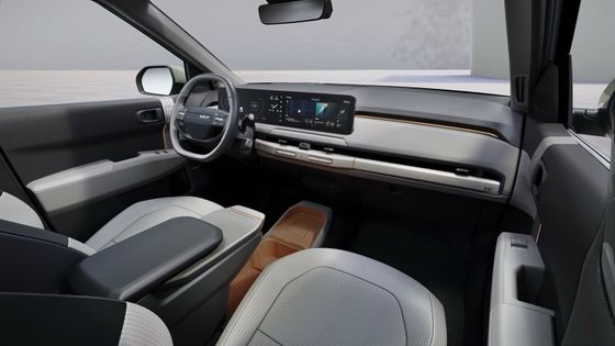 В ближайшее время Kia EV3 2024 58,3 кВтч Батарея 410 км Дальность 150 кВт / 204Ps Моторная мощность 283 Н.м.