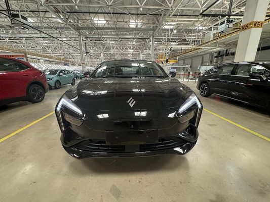 RHD 2024 JMEV Yi GSE Электромобили с дальностью 430 км 118 кВт Максимальная мощность