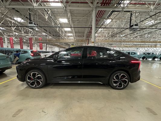 RHD 2024 JMEV Yi GSE Электромобили с дальностью 430 км 118 кВт Максимальная мощность