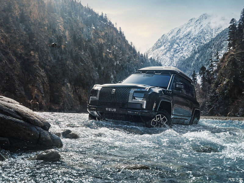 Пре-продажа 2024 Пекинский автосалон BYD Янванг U8 2024 Роскошный внедорожник 1197hp 4Мотор 4wd Электромобиль Byd U8 Гибридный